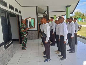 Koramil 1807-01/ Teminabuan Persiapkan Para Pemuda Ikut Seleksi