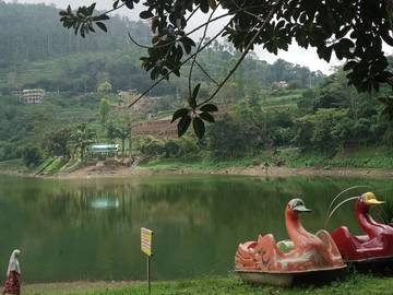 Telaga Wahyu : Wisata Alam Eksotis dan Menenangkan di Magetan