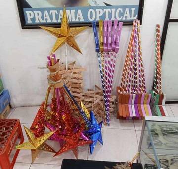 Usaha Lampion Ramai Pesanan untuk Tarhib Ramadhan
