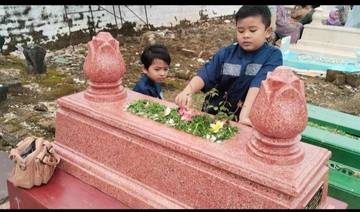 Tradisi Nyekar Warga Sumenep di Momen Lebaran Idul Fitri
