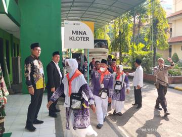 ​Jemaah Haji Sumenep Tiba di Asrama Surabaya