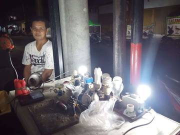 Usaha Servis Lampu Membutuhkan Inovatif Dan Terampil