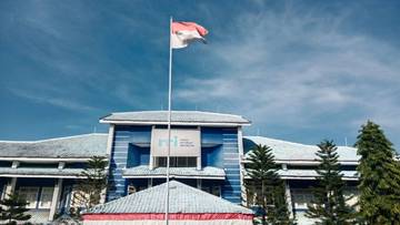 Bendera Merah Putih: Saat Kain Menjadi Jiwa Bangsa