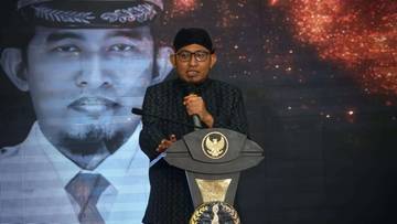 Teguhkan Identitas Daerah, Pemkab Wajibkan ASN Berbusana Keraton