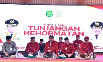  Guru Ngaji Berperan Strategis Bangun Akhlak Generasi
