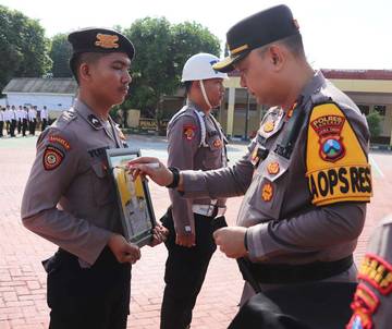 Penegakan Disiplin, Polres Sumenep PTDH Personelnya