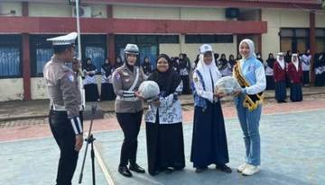 Momentum HGN Satlantas Polres Gelar Polantas Menyapa 