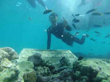 Snorkeling Gili Labak Jadi Pilihan Libur Natal Favorit