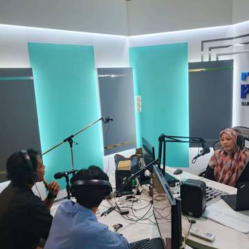  Generasi Muda dan Peluang Industri Kreatif