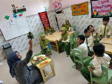 Media Realia Tingkatkan Semangat Belajar Anak