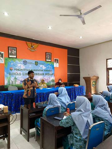 DLH Terima Kunjungan Moving Class SMA Muhammadiyah 1