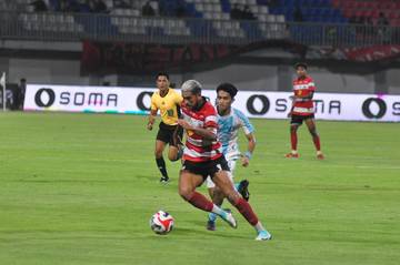 Kondisi Fisik Riquelme dan Brandao Belum 100 Persen