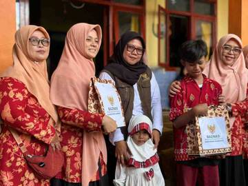 Baznas dan DWP Disdik Dukung Pendidikan Pascabencana Karduluk