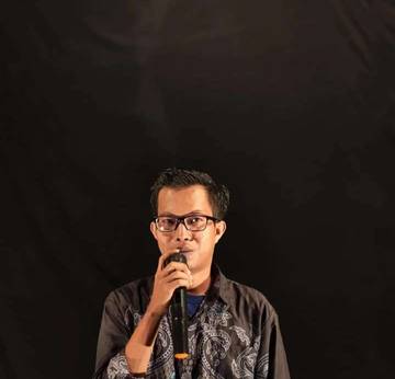 Pentas Perdana Sanggar Demar Gaungkan Teriakan Panggung