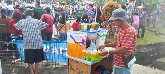 Pelaku UMKM Manfaatkan Gelaran Roadrace untuk Tambah Penghasilan 