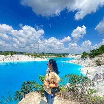 Wisata Alam dan Sejarah di Pulau Bangka