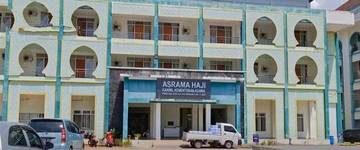 Jemaah Haji Masuk Asrama Haji Babel 8 Mei 