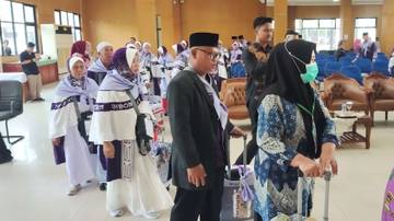 60 Jemaah Calon Haji Belitung Resmi Dilepas
