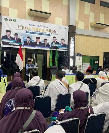 Rombongan Pertama Kuota Haji Tambahan bertolak ke Madinah 
