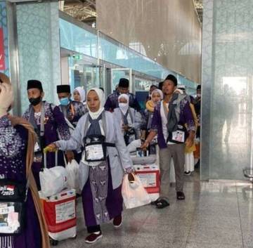 Kemenag Babel Jemput Kepulangan Jemaah Haji di Palembang 