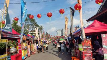 Bazar, Kans UMKM Tampil Promotif dan Raup Untung