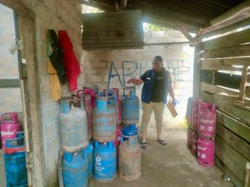 Ditreskrimsus Polda Babel Bongkar Gudang Pengoplosan Gas LPG 