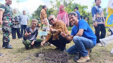 Program Solusi Rehabilitasi Lahan Kritis di Tebat Rasau 