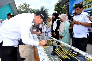 Sebanyak 13 Sekolah di Beltim Menerima Program Revitalisasi 