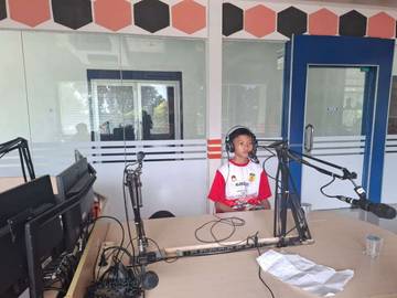 Dukungan Orang Tua untuk Atlet Karate Cilik Berprestasi