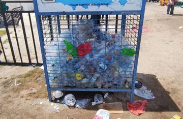 HAKLI Babel Tukar Sampah Kemasan Plastik dengan Souvenir