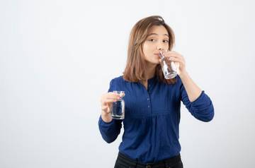 Pilih Air Hangat atau Dingin untuk Minum? 