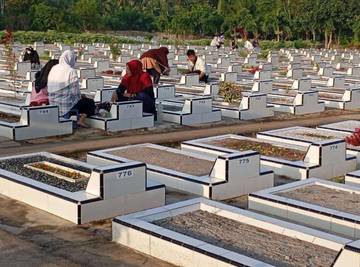 Sambut Ramadhan 1447 H, Warga Bangka Lestarikan Tradisi Ziarah