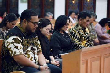 Keluarga sebagai Sekolah Pertama Moderasi Beragama