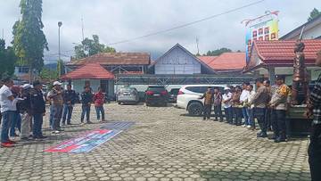LSM Pedas Datangi Kantor DPRD Sungai Penuh, Desak Penanganan Tumpukan Sampah