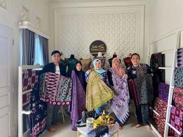 Batik Karang Setio Sungai Penuh Lestarikan Potensi Daerah