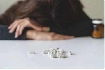 Apotik Tidak Boleh Bebas Menjual Obat-obatan Kepada Anak-Anak