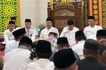 Gubernur Jambi Safari Ramadhan Ke Masjid Jamik Kumun