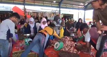 Pasokan Meningkat,Harga Ayam Potong di Kerinci Turun