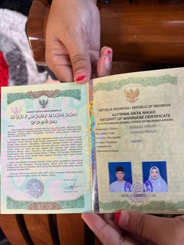 Guru Sungai Penuh Tegaskan Pernikahan Sah, Bantah Isu Perselingkuhan