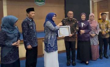 Dedikasi RS Melati Berbuah Penghargaan Dari Pemkot