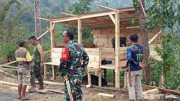 Satgas TMMD Kodim Kerinci Kebut Pengerjaan Poskamling