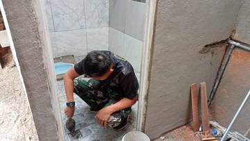 Keramik MCK TMMD Dipasang Telaten, Progres Hampir Rampung