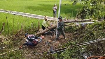 Satgas TMMD Pasang Pipa Air Bersih di Koto Lolo