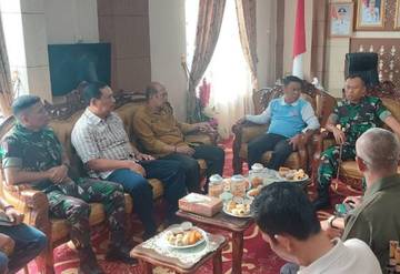 Sekda Bersama Dandim Kerinci Bahas Koperasi Merah Putih