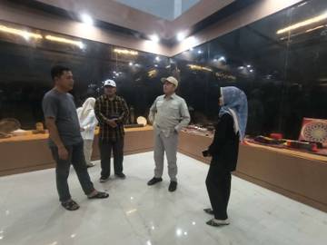 Ketua DPRD Kerinci Tinjau Persiapan Peluncuran Bilik Budaya