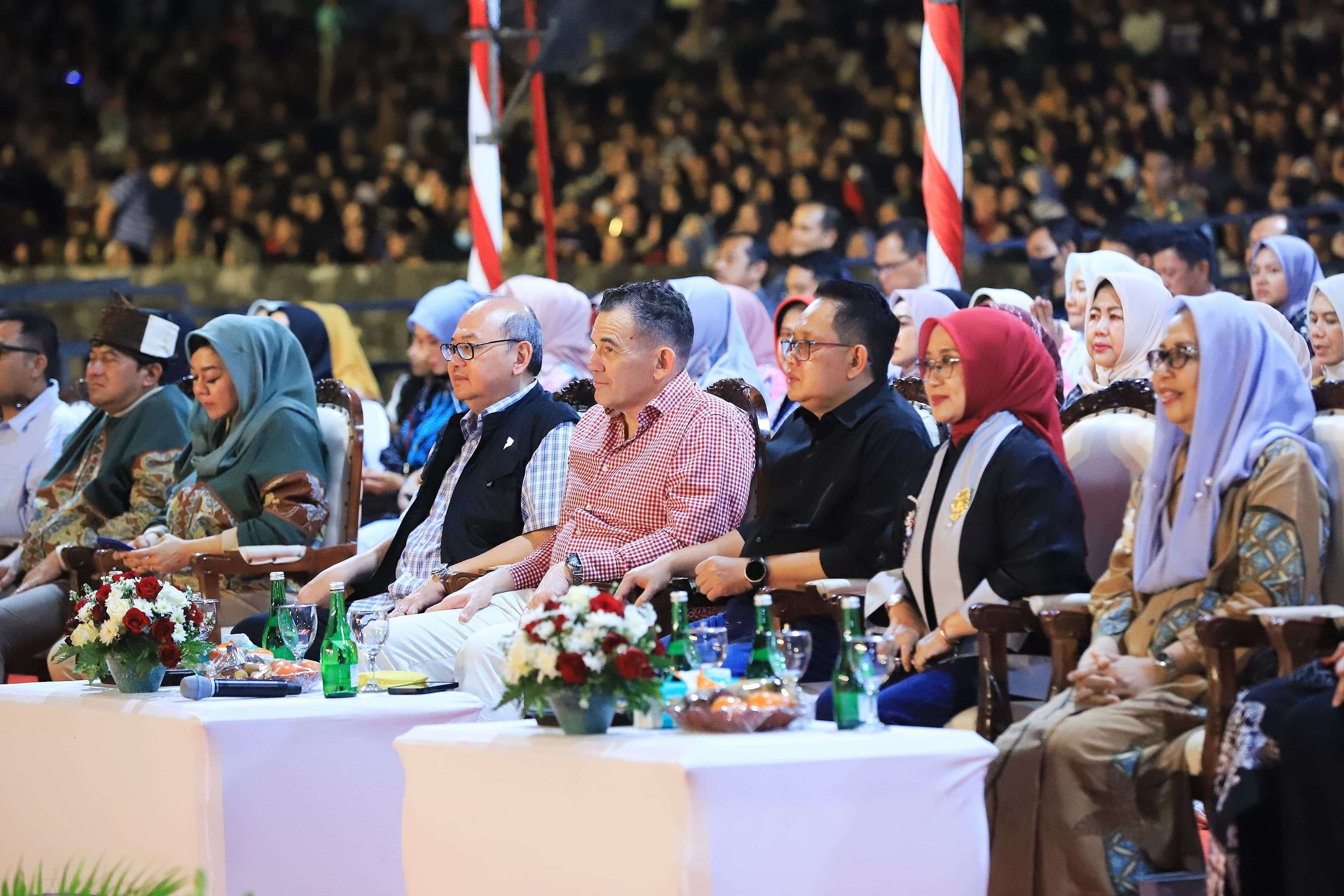 Pesta Rakyat Rri Serunya Pesta Rakyat di Jatim Phoria 2024 - RRI.co.id