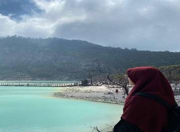 Eksotisme Alam Kawah Putih Yang Menakjubkan
