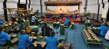 Ki Sabdho Sutedjo, Dalang Berdarah Tionghoa yang Setia Menghidupi Wayang