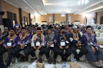 2.500 Jemaah Haji Jatim Belum Terbit Visa