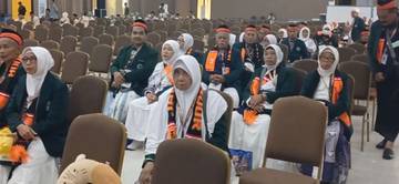 Dua Kloter Bali Tiba di Asrama Haji Sukolilo